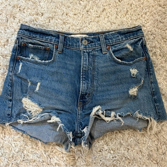 Abercrombie High Rise Mom Shorts - Picture 4 of 6